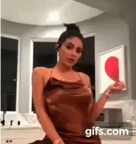 Kylie Kylie Jenner GIF - Kylie Kylie Jenner Eating GIFs