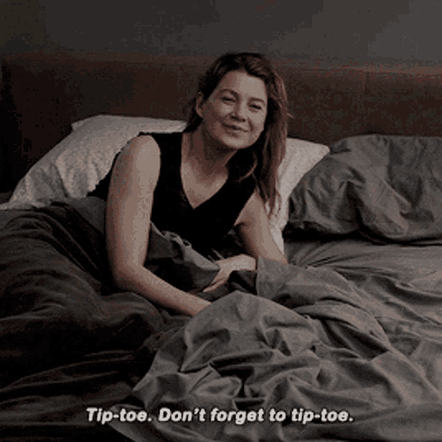Greys Anatomy Meredith Grey GIF - Greys Anatomy Meredith Grey Tip Toe GIFs