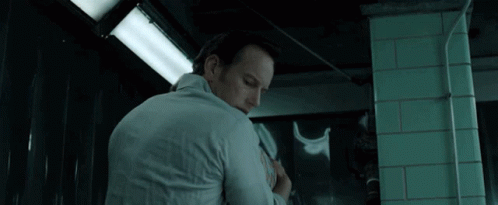 The Conjuring GIF - The Conjuring Protective GIFs