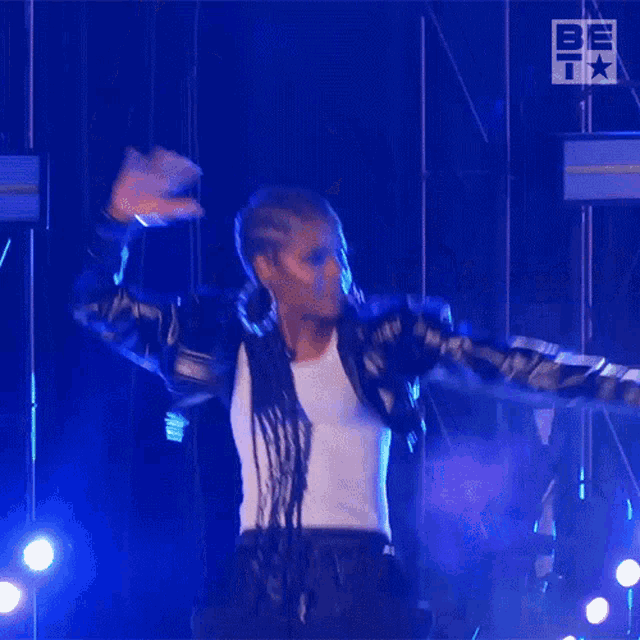 Dancing The Encore GIF - Dancing The Encore Dance Moves GIFs
