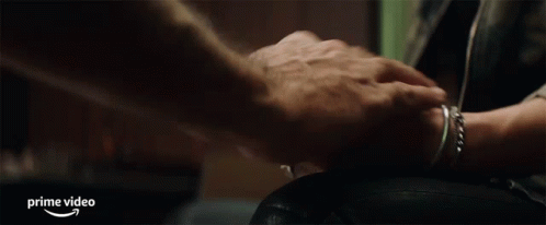 Dont Touch Me Lindy GIF - Dont Touch Me Lindy Detective Vicars GIFs