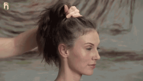 How To Do A Messy Bun And Freshen Up Your Hair GIF - Hair Beauty Howdini GIFs