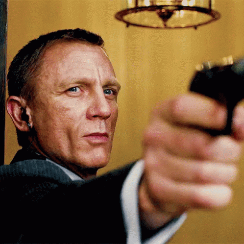 Wink - James Bond GIF - Skyfall James Bond Daniel Craig GIFs