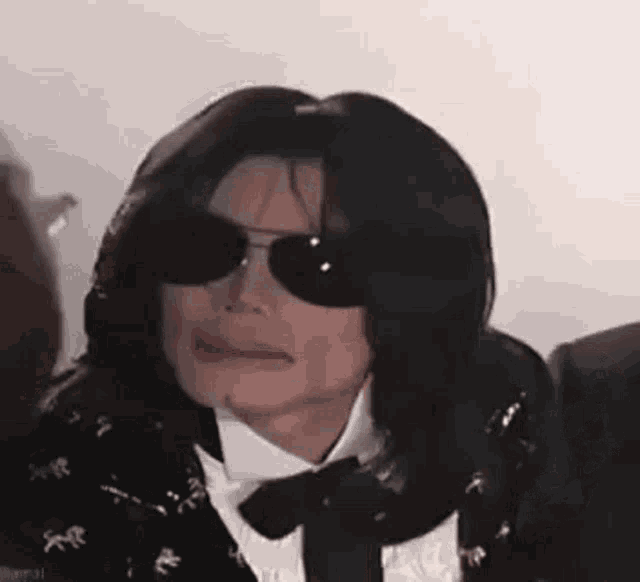 Staring Michael GIF - Staring Michael Jackson GIFs
