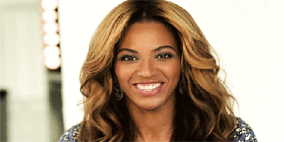 You Feel More Confident Around Him GIF - Beyonce Laugh Beyonce Laughing GIFs