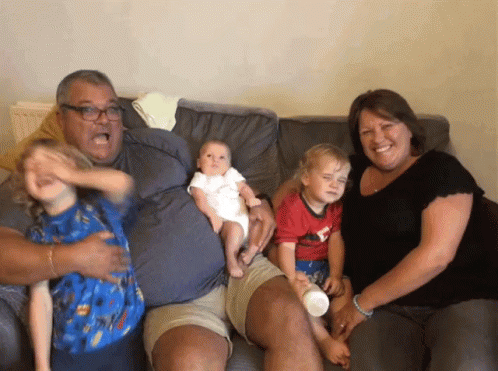Family Picture Smile GIF - Family Picture Smile GIFs