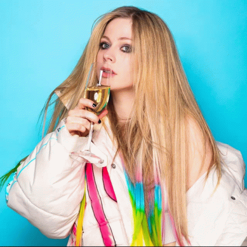 Avril Lavigne GIF - Avril Lavigne Avril GIFs