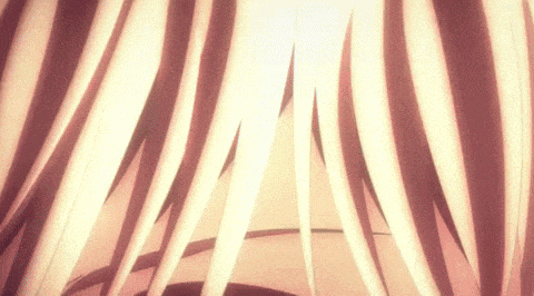 a close up of a person 's hair shows the texture