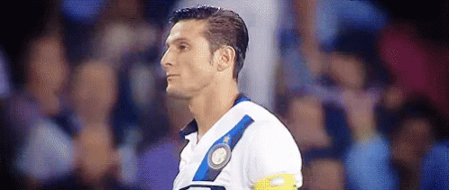 Zanetti Xavier Zanetti Inter Serie A Tim Cammina Camminare Capitano GIF - Italian Football Player Walking GIFs