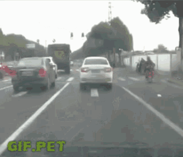 Gifpet Accident GIF - Gifpet Accident Motorcycle GIFs