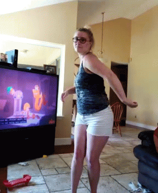 Mommy Dancing GIF - Mommy Dancing GIFs