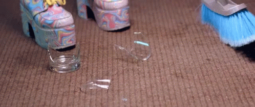 Tonicamo Broken Glass GIF - Tonicamo Broken Glass Sweep Glass GIFs