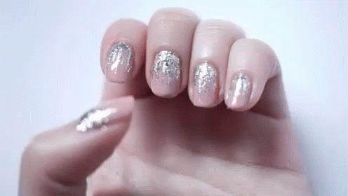 Glam Girl GIF - Glitter Nails Nailart GIFs