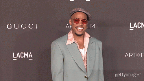 Styling Suit GIF - Styling Suit Dressed Up GIFs