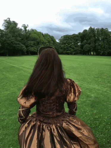 Lady Storming GIF - Lady Storming Walk GIFs