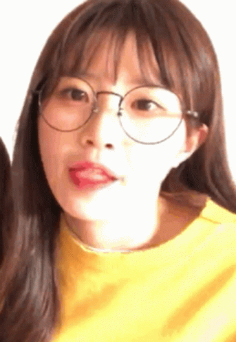 Hayoung Song GIF - Hayoung Song Fromis9 GIFs