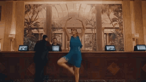 Taylor Swift Delicate GIF - Taylor Swift Delicate Dance GIFs