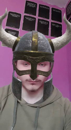 Elodrai Viking GIF - Elodrai Viking Horned Helmet GIFs