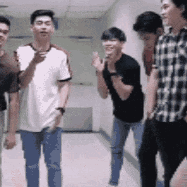The Juans Clapping GIF - The Juans Clapping Happy GIFs