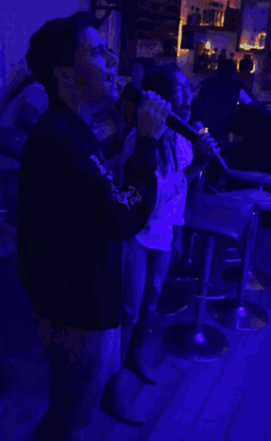 Karaoke Night Ilyolo GIF - Karaoke Night Ilyolo Joaquin G GIFs