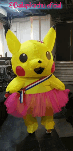 Baila Pikachu Tia Baila Pikachu GIF - Baila Pikachu Tia Baila Pikachu Tia Pikachu GIFs