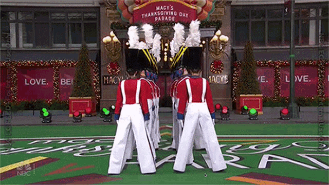 Turning The Rockettes GIF - Turning The Rockettes Macys Thanksgiving Day Parade GIFs