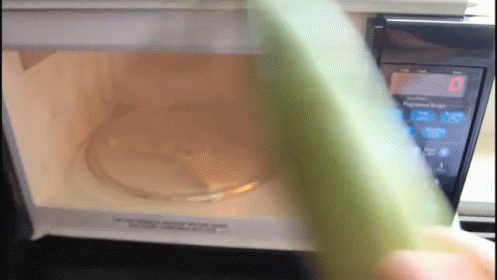 Want Corn On The Cob But Don'T Want To Boil Water? Toss It In The Microwave For Four Minutes. GIF - Food Lazy Diy GIFs