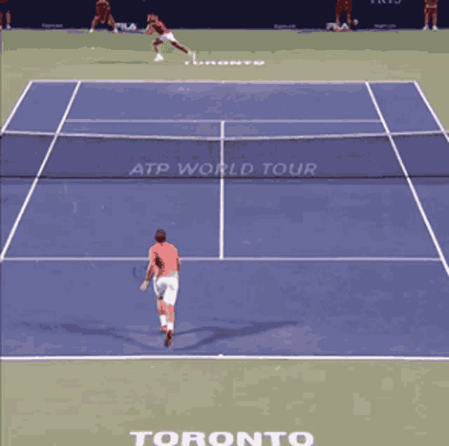 a tennis match is being played at the atp world tour toronto
