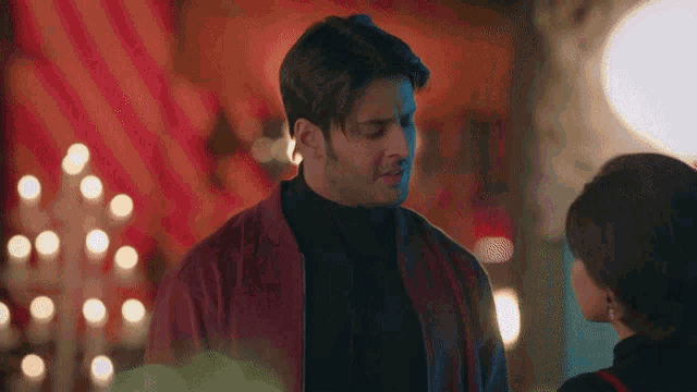 a man talking to a woman with the words meet tum muj par itna barosa kaise kar sakti ho below him