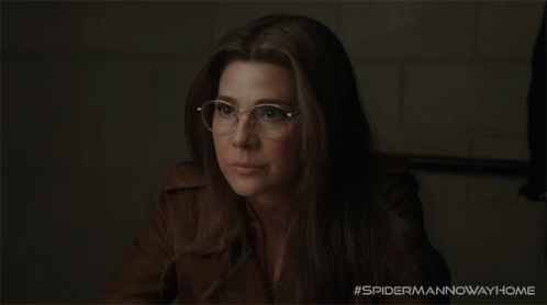 Looking At You Marisa Tomei GIF - Looking At You Marisa Tomei May Parker GIFs