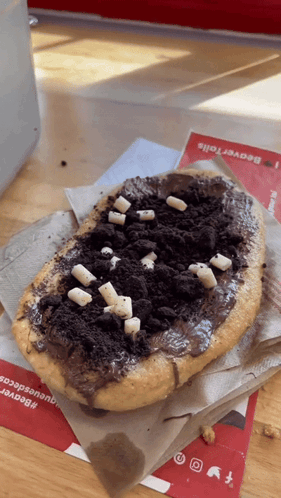 Beaver Tails Rocky Mountain Brownie Beavertail GIF - Beaver Tails Rocky Mountain Brownie Beavertail Pastry GIFs