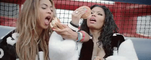 Friend Goals GIF - Burgers Nickiminaj Beyonce GIFs
