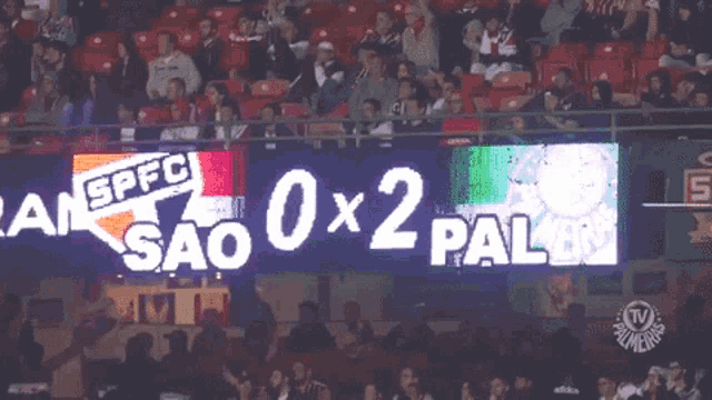a scoreboard at a soccer game says sao 0x2 palmeiras