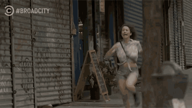 Running Late Hurry GIF - Running Late Hurry Chase GIFs