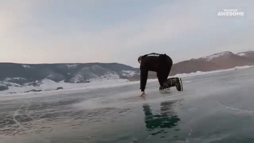 Ice Skating People Are Awesome GIF - Ice Skating People Are Awesome Skating GIFs