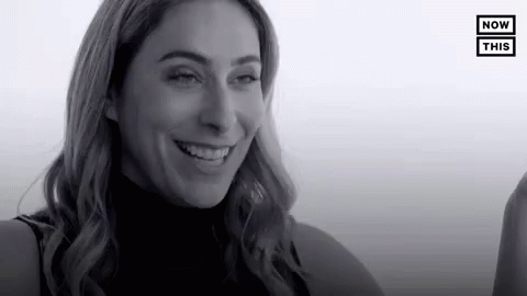 Amy Eisenstadt Smile GIF - Amy Eisenstadt Smile Interview GIFs