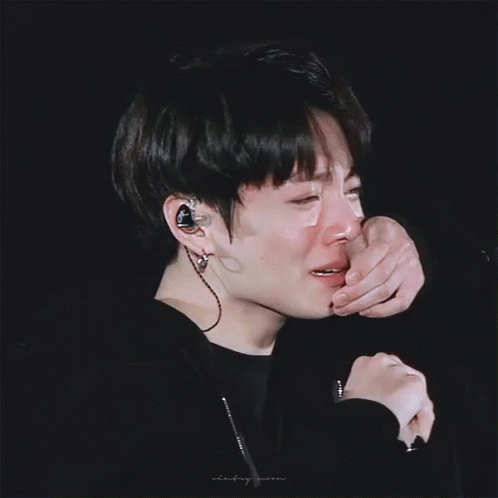 정국 슬픔 울음그렁그렁 눈물 전정국 방탄 방탄소년단 GIF - Jungkook Sad Crying GIFs