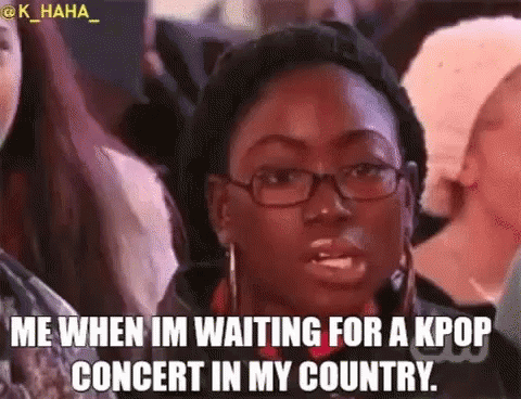 Waiting Kpop GIF - Waiting Kpop Concert GIFs