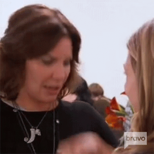 Time Check Real Housewives Of New York GIF - Time Check Real Housewives Of New York What Time Is It GIFs