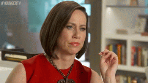 Miriam Confused GIF - Younger Tv Younger Tv Land GIFs