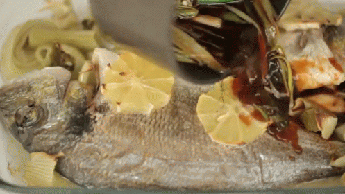 Vietnamese Cooking GIF - Dinner Fish Vietnamese GIFs