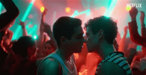 Kissing Party GIF - Kissing Party Dance Floor GIFs