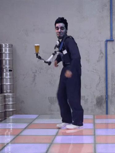 Eldimi Beer GIF - Eldimi Beer Dance GIFs