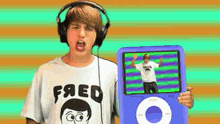 Fred Figglehorn Mp3 Player GIF - Fred Figglehorn Mp3 Player Christmas Cash GIFs