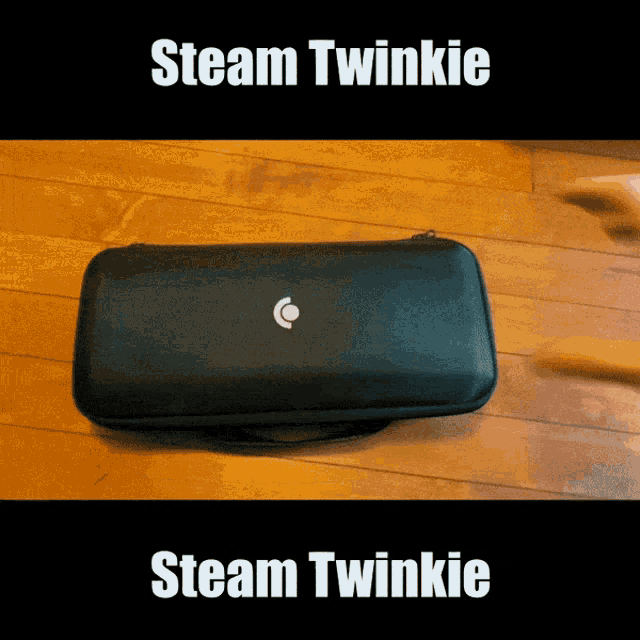 Steam Twinkie GIF - Steam Twinkie Deck GIFs