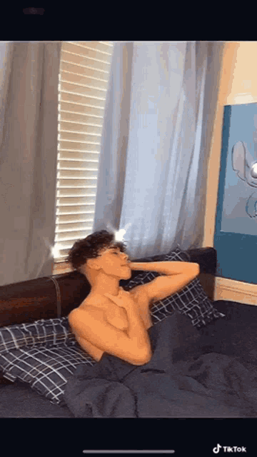 Eboy Tiktok GIF