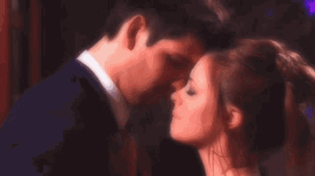 Dool Days Of Our Lives GIF - Dool Days Of Our Lives Kiss GIFs
