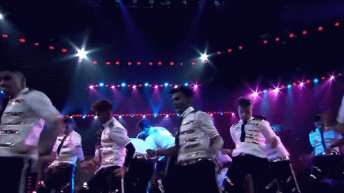 Dancing Dance Battle GIF - Dancing Dance Battle Groove GIFs