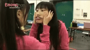 Stretched Face When Someone Wants To Kiss You GIF - Stretched Face When Someone Wants To Kiss You Laughing GIFs
