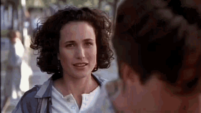 Four Weddings And A Funeral Hugh Grant GIF - Four Weddings And A Funeral Hugh Grant Andie Mc Dowell GIFs